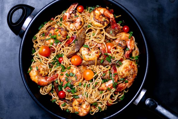 Quel wok pour cuisine asiatique ?