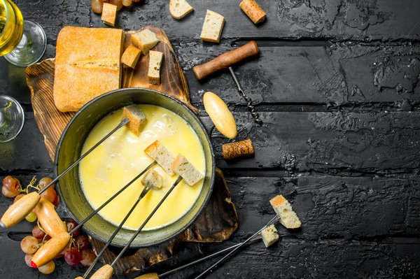 Guide pour l'achat d'un appareil à fondue au chocolat pour des soirées sucrées